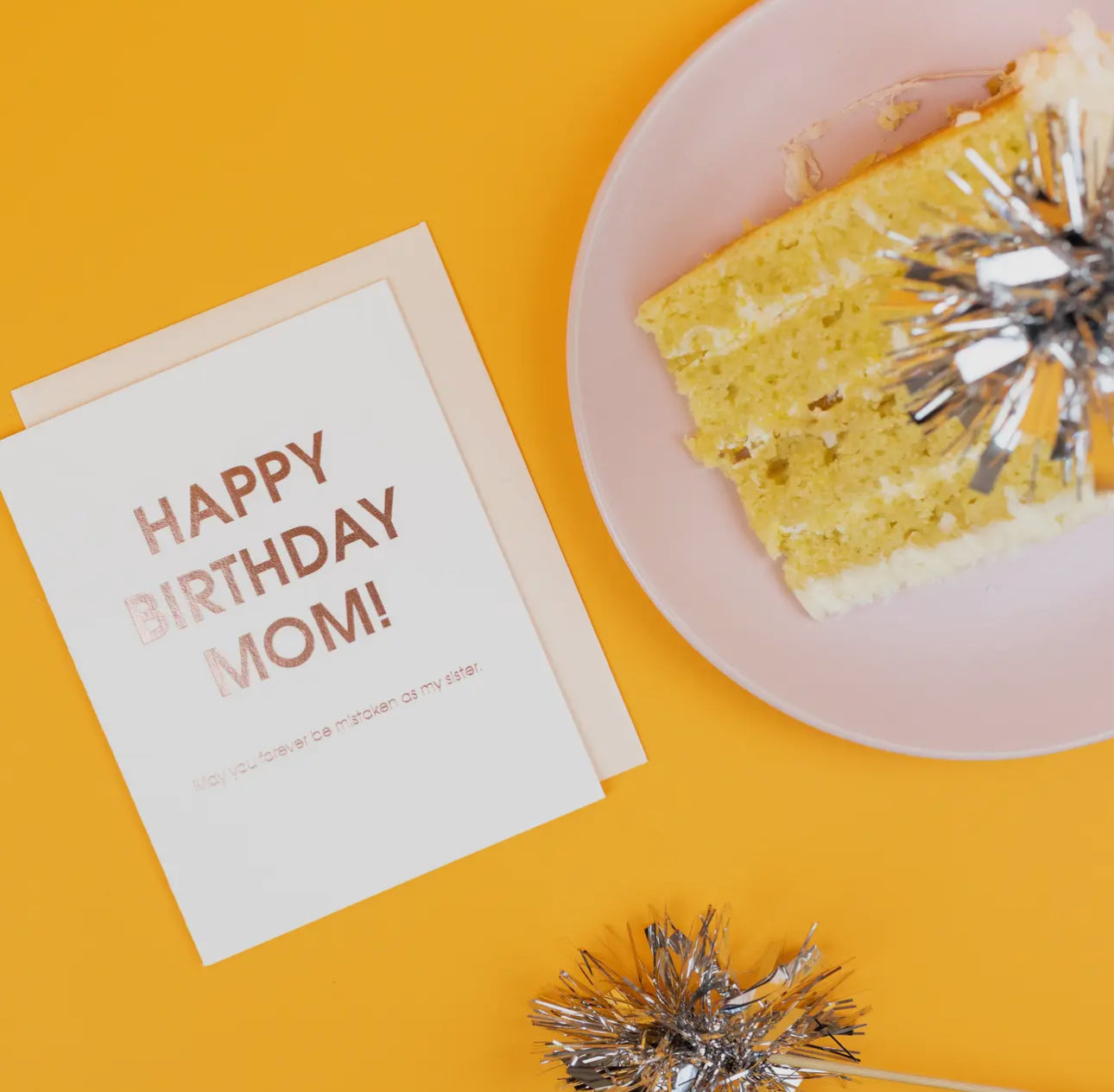 BIRTHDAY MOM GOLD CARD