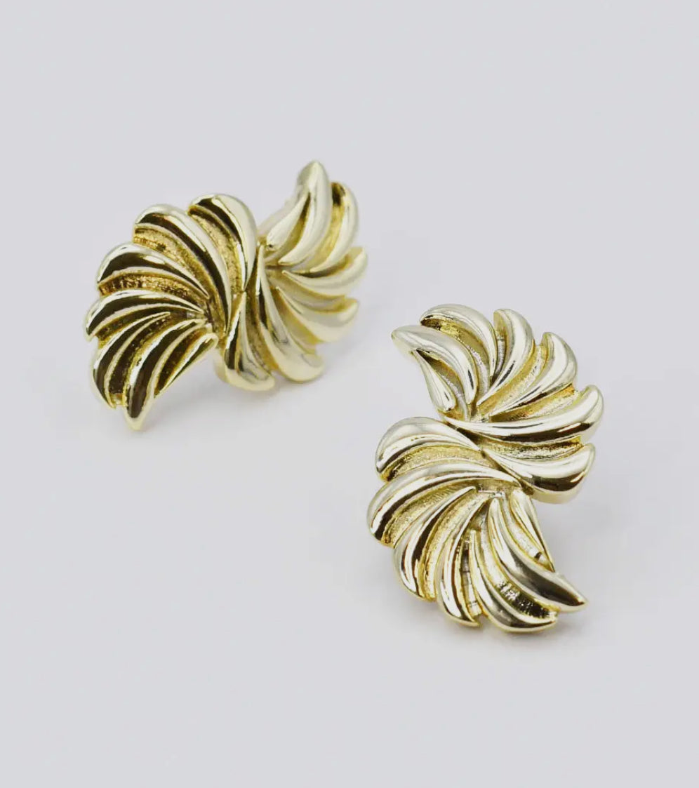 GOLD PINWHEEL EARRING