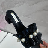 GRACE PEARL BLACK HEEL