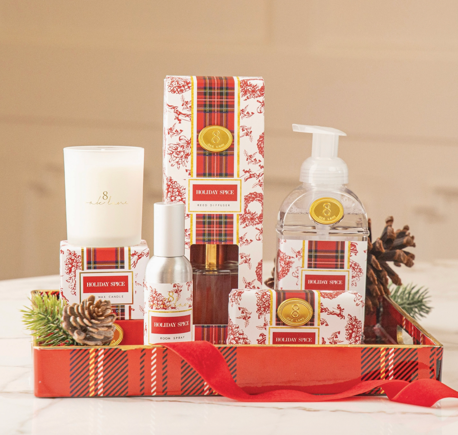 HOLIDAY SPICE 5.6OZ SOY WAX CANDLE